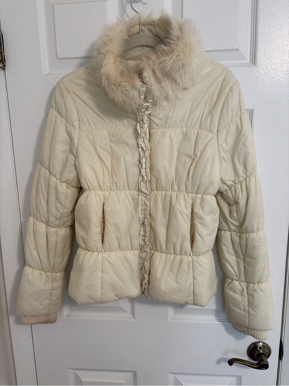 New York & Company Cream Puffer Jacket with Faux Fur Collar